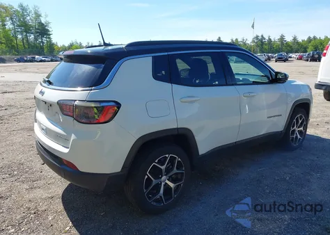 2024 Jeep Compass Limited 4X4 z USA, uszkodzony, nr VIN 3C4NJDCN0RT164821